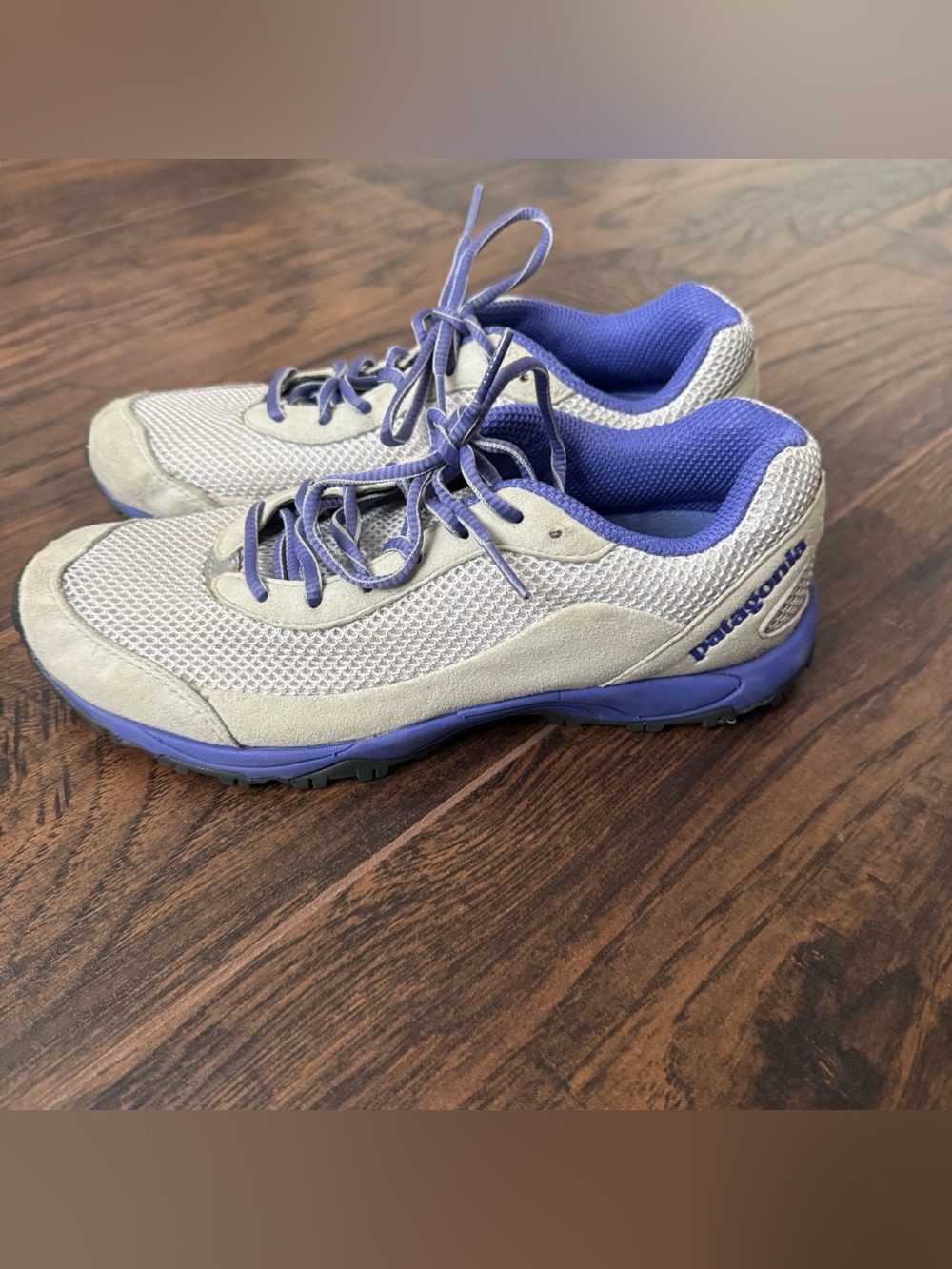 Patagonia Forerunner Size 7 Grey and Purple Trail Running Shoes